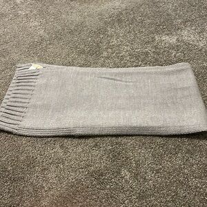 Michael Kors Scarf - Gray